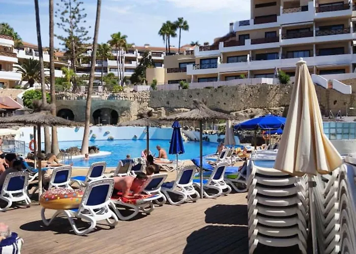 Parque Albatros Vista Piscina E Mare