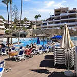 Parque Albatros Vista Piscina E Mare