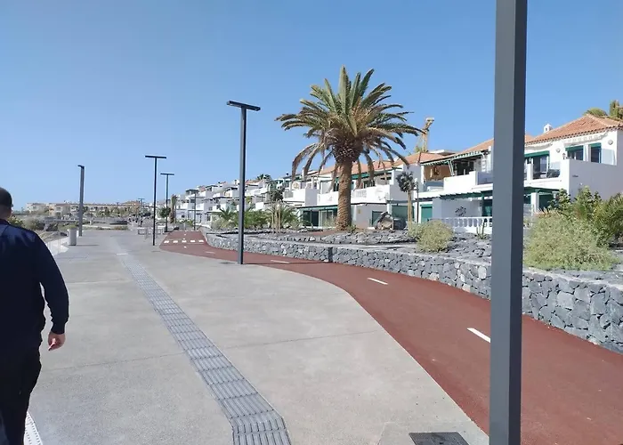 Parque Albatros Vista Piscina E Mare Apartamento *