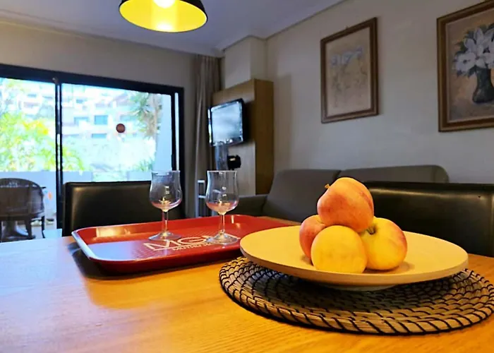 Parque Albatros Vista Piscina E Mare Apartamento *