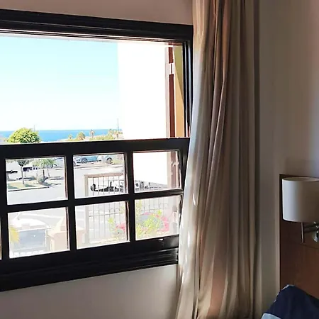 Parque Albatros Vista Piscina E Mare * Сан Мигель