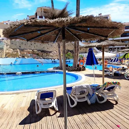 Parque Albatros Vista Piscina E Mare Сан Мигель